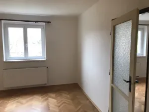 Pronájem bytu 2+1, Praha - Modřany, Ke zvonici, 56 m2