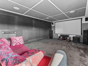 Pronájem kanceláře, Velké Přítočno, 350 m2