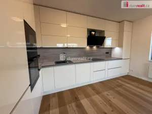 Pronájem bytu 2+kk, Praha - Zličín, Strážovická, 61 m2