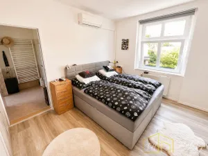 Pronájem bytu 3+1, Teplice - Řetenice, Sklářská, 95 m2