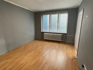 Pronájem bytu 2+1, Jirkov, Ervěnická, 51 m2