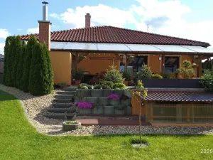 Prodej rodinného domu, Starovičky, 162 m2
