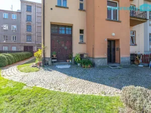 Prodej bytu 2+1, Aš, Resslova, 55 m2