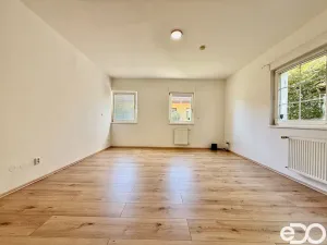 Pronájem bytu 2+1, Praha, Granátová, 70 m2