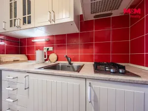 Prodej bytu 2+kk, Praha - Háje, Stříbrského, 42 m2