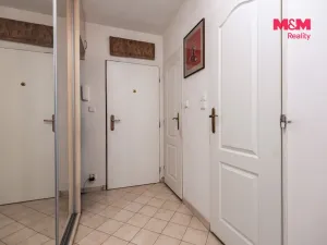 Prodej bytu 2+kk, Praha - Háje, Stříbrského, 42 m2