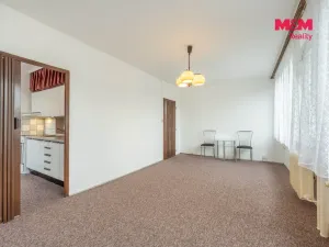 Pronájem bytu 2+1, Praha - Kobylisy, Košťálkova, 55 m2