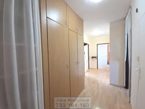 Prodej bytu 3+1, Krnov - Pod Cvilínem, Žižkova, 69 m2