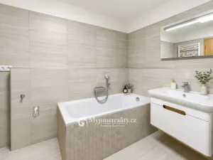 Pronájem bytu 3+kk, Znojmo, Kosmákova, 115 m2