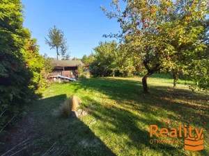 Prodej zahrady, Otrokovice, Komenského, 842 m2