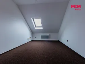 Pronájem kanceláře, Jeseník, nám. Svobody, 40 m2