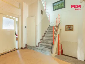 Prodej rodinného domu, Smečno, nám. T. G. Masaryka, 120 m2