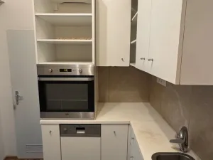 Prodej bytu 1+kk, Praha, Ohradní, 27 m2