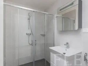 Pronájem bytu 2+kk, Praha - Řeporyje, Haenkeho, 46 m2