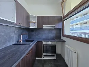 Pronájem bytu 3+kk, Týnec nad Sázavou - Brodce, Na Kněžině, 65 m2