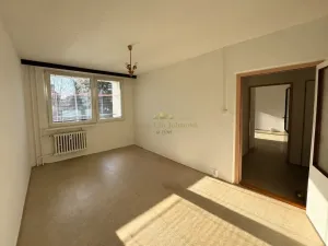 Prodej bytu 2+1, Praha - Hloubětín, Chvalská, 53 m2