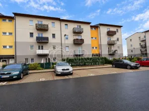 Prodej bytu 2+kk, Kladno - Kročehlavy, Generála Selnera, 42 m2