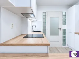 Prodej bytu 2+kk, Praha, Sokolovská, 42 m2