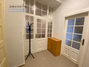Pronájem bytu 2+kk, Praha, Ladova, 40 m2