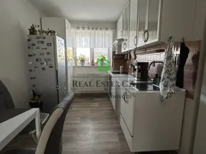 Prodej bytu 2+1, Oslavany, Hlavní, 53 m2