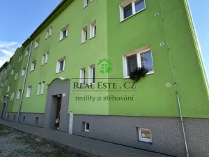 Prodej bytu 2+1, Oslavany, Hlavní, 53 m2