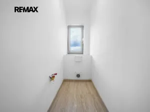 Prodej bytu 3+kk, Moravany, Květná, 108 m2