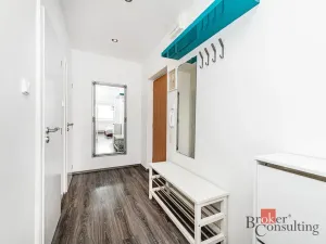 Prodej bytu 2+1, Kladno - Kročehlavy, Ukrajinská, 53 m2