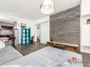 Prodej bytu 2+1, Kladno - Kročehlavy, Ukrajinská, 53 m2