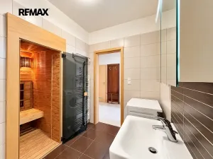 Pronájem bytu 2+kk, Praha - Hostivař, Pražská, 54 m2