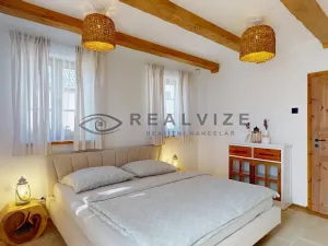 Prodej apartmánu, Lipí, 155 m2