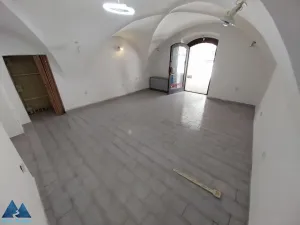 Pronájem obchodního prostoru, Hostinné, Náměstí, 22 m2