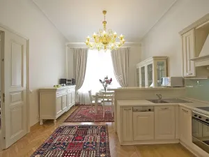 Pronájem bytu 2+kk, Praha - Nové Město, Truhlářská, 76 m2