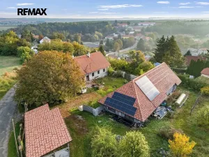 Prodej rodinného domu, Žabonosy, 238 m2