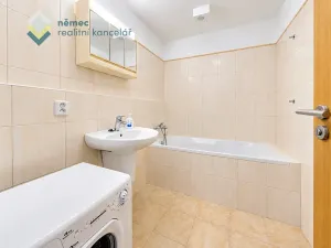 Pronájem bytu 2+kk, Praha - Satalice, K nádraží, 44 m2