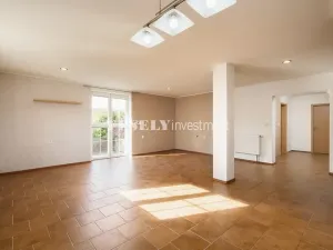 Prodej rodinného domu, Křtěnov, 200 m2