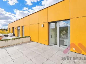 Pronájem bytu 3+kk, Praha - Modřany, Nesvadbova, 120 m2