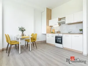 Pronájem bytu 3+kk, Mlékojedy, 68 m2