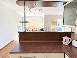 Pronájem bytu 2+kk, Plzeň, Veverkova, 66 m2