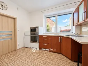 Pronájem bytu 1+1, Znojmo, Jubilejní park, 33 m2