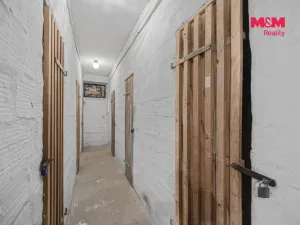 Prodej bytu 2+kk, Kralupy nad Vltavou - Lobeček, nám. Mládežníků, 52 m2