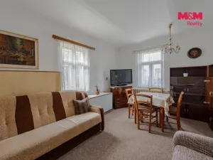 Prodej rodinného domu, Opolany - Oškobrh, 87 m2