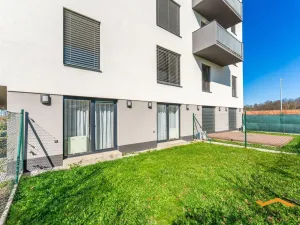 Pronájem bytu 2+kk, Praha - Hloubětín, Za černým mostem, 48 m2