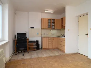 Prodej bytu 2+kk, Veselí nad Moravou - Zarazice, Zemědělská, 46 m2
