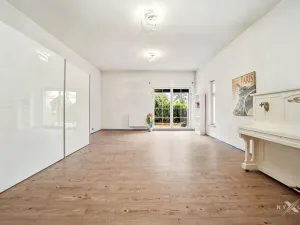Pronájem bytu 1+kk, Strančice, K Habrovci, 50 m2