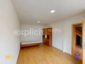Pronájem bytu 4+1, Zlín - Malenovice, Jarolímkovo náměstí, 133 m2