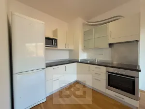 Pronájem bytu 2+kk, Praha - Holešovice, Varhulíkové, 63 m2