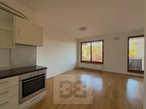 Pronájem bytu 2+kk, Praha - Holešovice, Varhulíkové, 63 m2