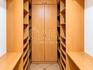 Prodej bytu 3+1, Odry, sídliště Míru, 76 m2