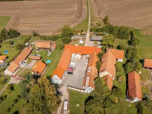 Pronájem skladu, Dolní Roveň - Horní Roveň, 3580 m2