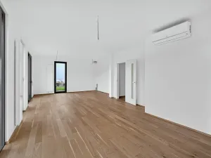 Prodej bytu 5+kk, Praha - Smíchov, Akáciová, 185 m2